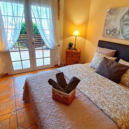 Ferienhaus Casa Blanca - Tarajalejo - Glasfaserinternet - Meerblick Buitenkant foto