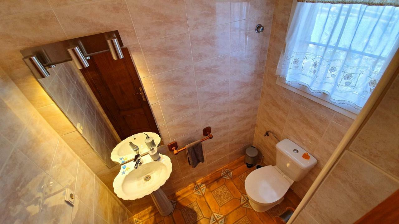 Ferienhaus Casa Blanca - Tarajalejo - Glasfaserinternet - Meerblick Buitenkant foto