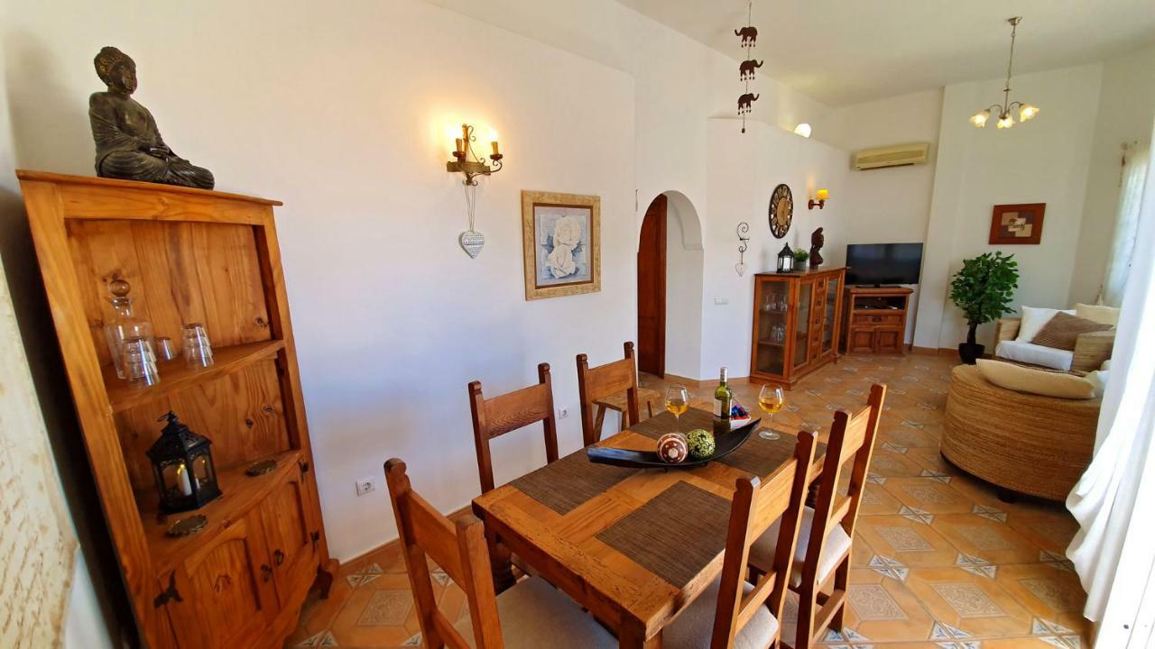 Ferienhaus Casa Blanca - Tarajalejo - Glasfaserinternet - Meerblick Buitenkant foto