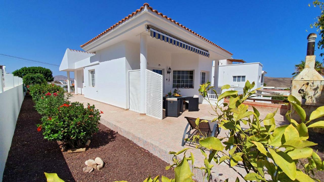 Ferienhaus Casa Blanca - Tarajalejo - Glasfaserinternet - Meerblick Buitenkant foto