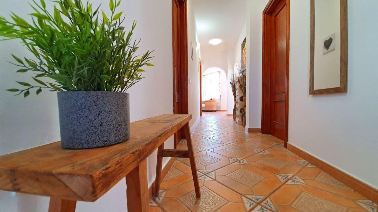 Ferienhaus Casa Blanca - Tarajalejo - Glasfaserinternet - Meerblick Buitenkant foto