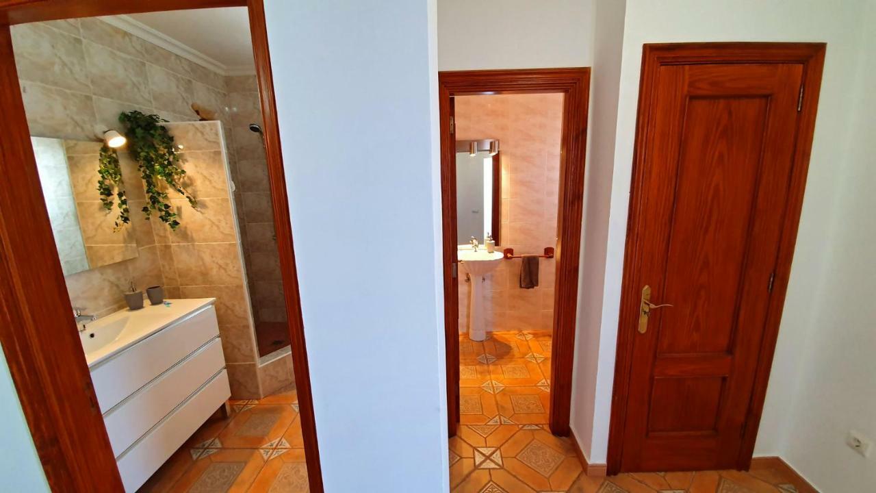 Ferienhaus Casa Blanca - Tarajalejo - Glasfaserinternet - Meerblick Buitenkant foto